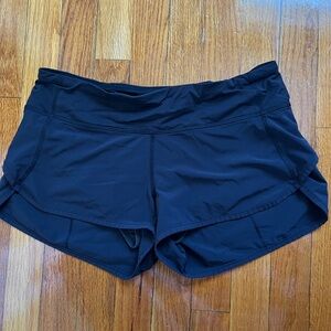 Lululemon size 4 black shorts